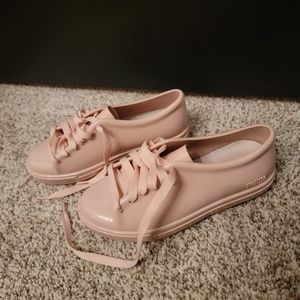Mel by Melissa Jelly Sneakers